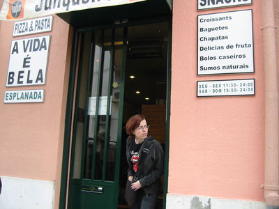 Laia
