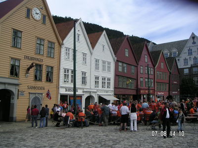 Antigues cases de la Hansa a Bergen
Aquestes són les úniques cases que es van salvar de l'incendi del segle XIX
Palabras clave: Hansa Bergen Noruega