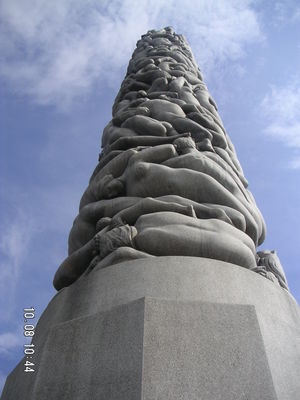Vigeland 5
Una torre d'uns 10 metres de cossos entrellaçats
Palabras clave: Vigeland Oslo Noruega