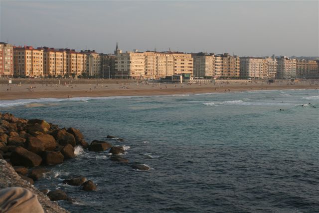 donosti2007 005 Donosti, Zurriola.jpg